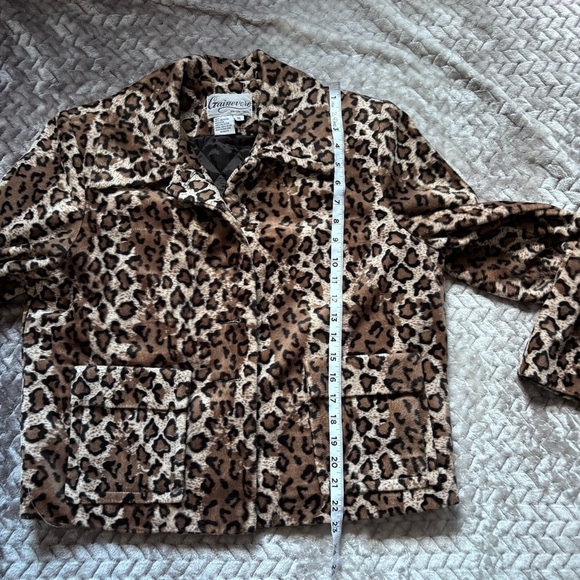Guinevere Leopard Print short Jacket size Medium - Picture 7 of 8